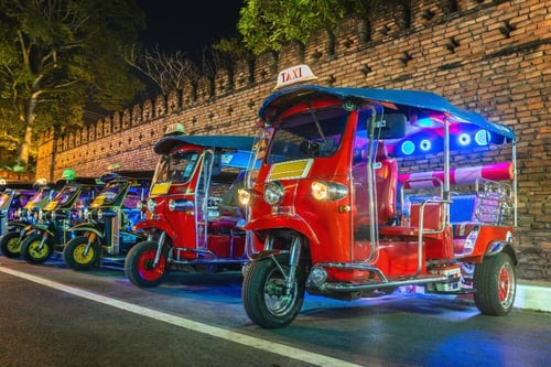 Safety First: Tips for Traveling by Taxi, Car, Motorcycle, and Tuk-Tuk in Bangkok